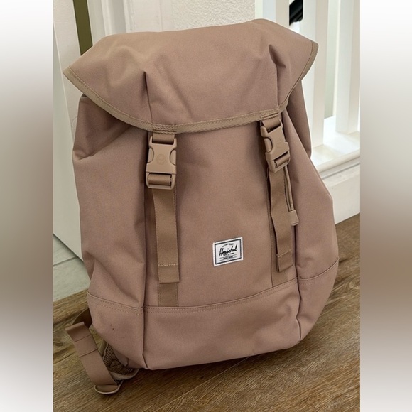 Hershel Iona backpack - Picture 2 of 4